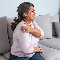 Maryland Center For ARC | Knee, Facial Rejuvenation and IV Infusions